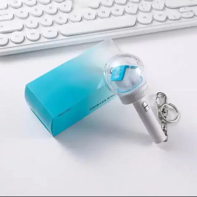 보넥도 원더스틱 미니 키링 응원봉