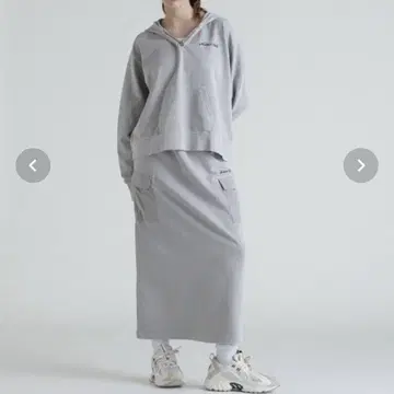 아비렉스 투피스 스커트 후드티