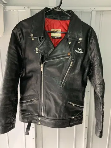 Lewis Leathers 블랙 가죽 라이더 자켓 사이클론