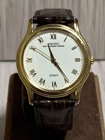 세이코 SPIRIT 하이 스탠다드 골드 컬러 5E31-6A10