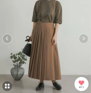 어반 리서치 도어스 플리츠 살로펫 스커트