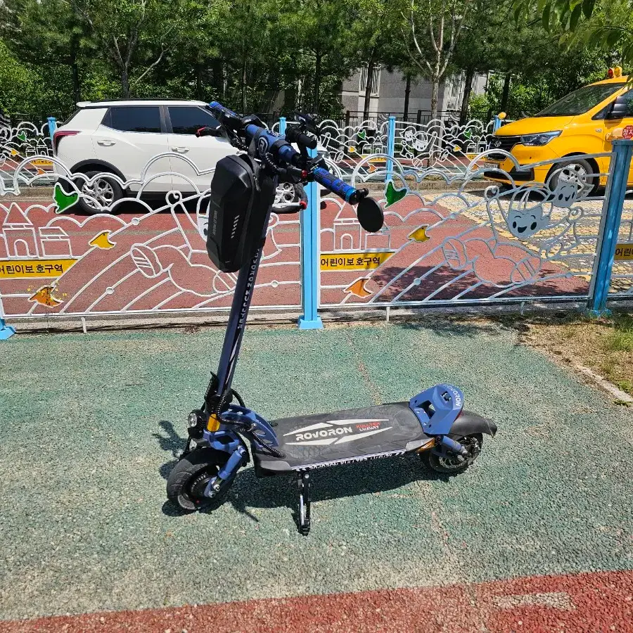 듀얼트론 로보론 킥보드 판매합니다