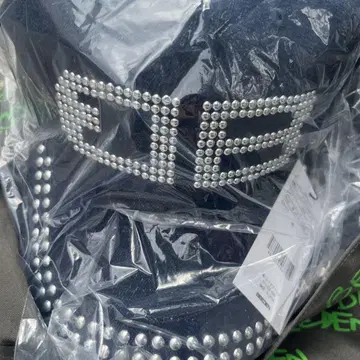 BEEDEN BD STUDS DAMAGE CAP 다크 블루 데님