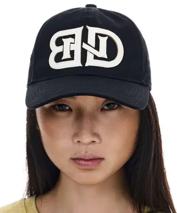 beeden LEATHER LOGO BASIC CAP black