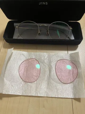 JINS 골드 프레임 안경