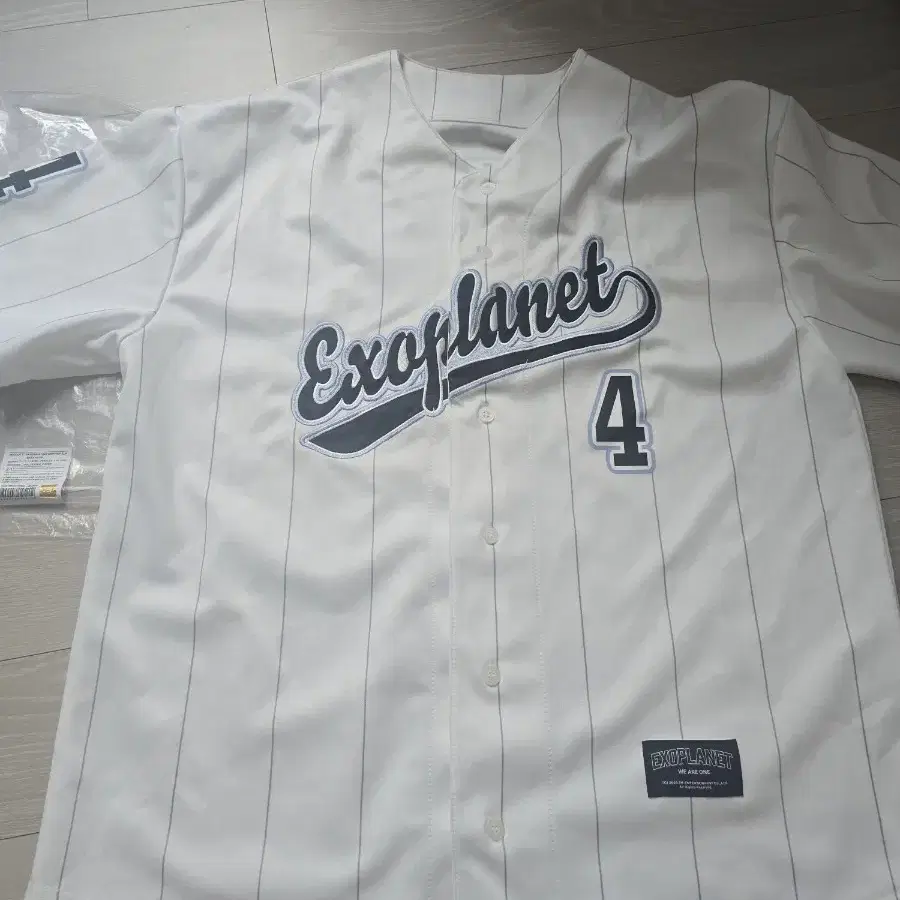 アイドル EXO baseball uniform D.O EXO - EXOcial Club Official MD Goods (A ver. Baseball