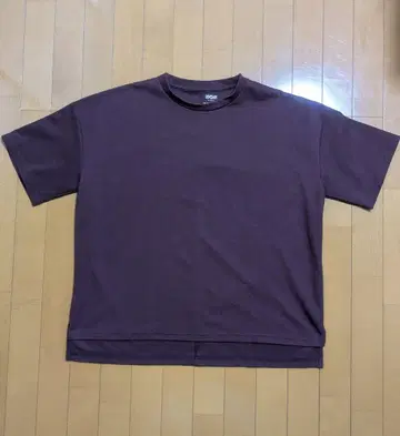 is-ness 이즈네스 티셔츠 L 사이즈