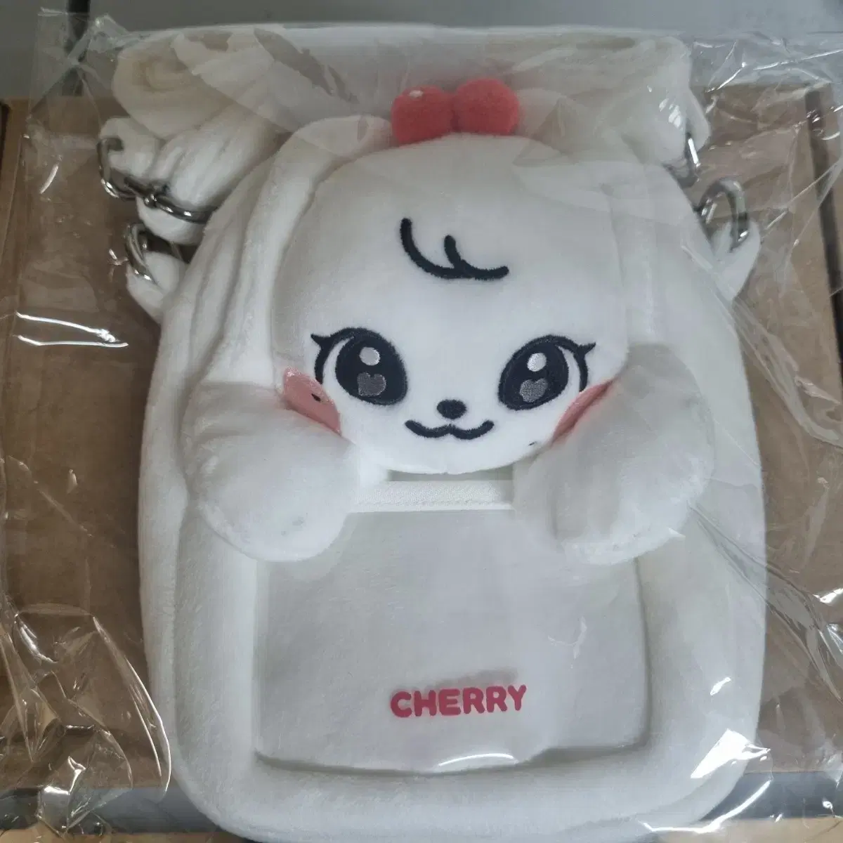 IVE | 아이브 Ive minive School pop up Cherry PVC Bag #아이브