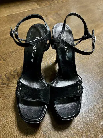 Pinky&Dianne 핑키 힐 13cm 스트랩 샌들 23.5cm