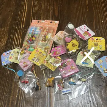 리락쿠마 지역 특산품 스트랩 스퀴즈 세트