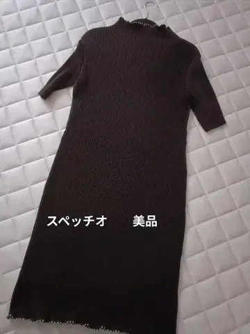 스페치오 셔틀 플리츠 반팔 원피스 블랙