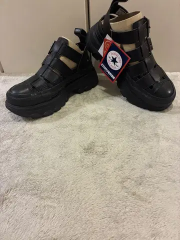 컨디션 최상 CONVERSE 트렉 웨이브 글래디에이터 샌들 블랙