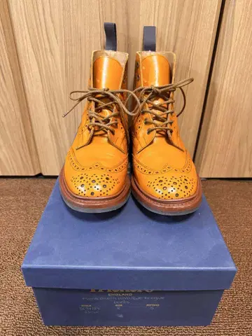 Tricker's 트리커스 부츠