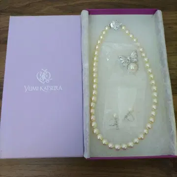 Yumi Katsura 펄 목걸이, 귀걸이, 브로치 세트