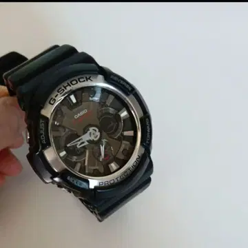 카시오 손목시계 지샥 아날로그-디지털 GA-200