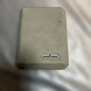 유니버셜 제네바 손목시계 빈 박스