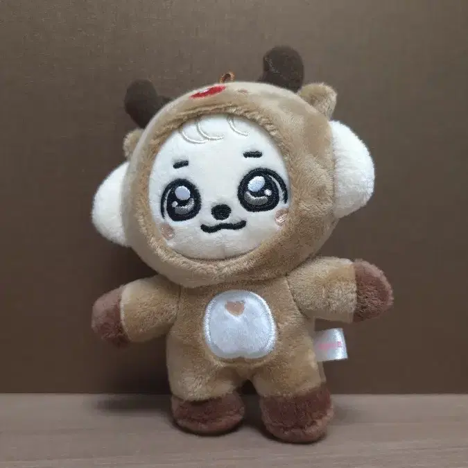 IVE MINIVE ミニブ クリスマス ぬいぐるみ　GANGANJI／ユジン IVE MINIVE CHRISTMAS PLUSH DOLL – Aidol House