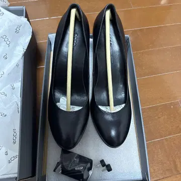 블랙 가죽 하이힐 천연 가죽 에코
