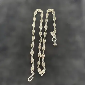 정가 55,000엔 Justin Davis 크라운 목걸이 (50cm)