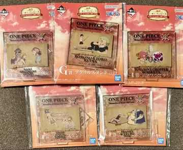 제일복권 원피스 아크릴 스탠드 조로 나미 초파