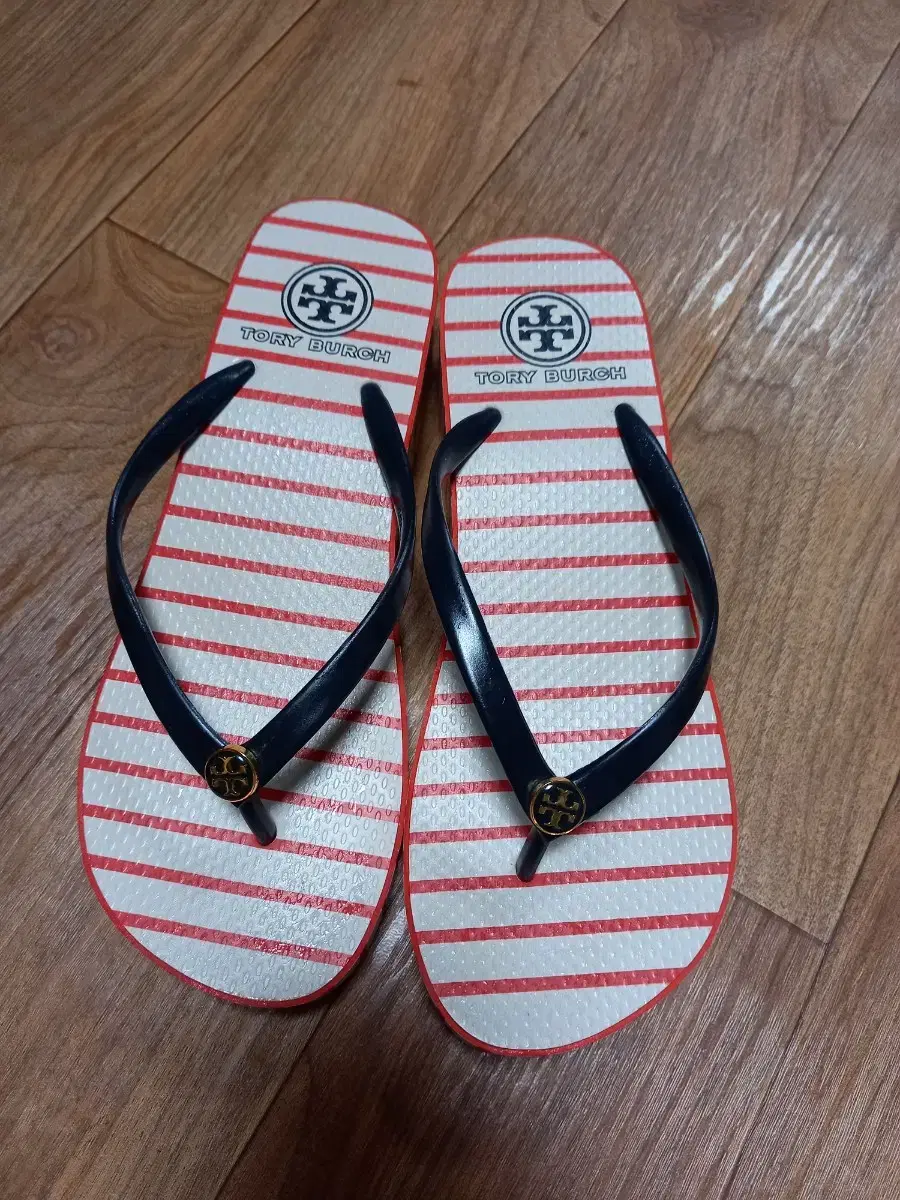 Tory Burch Flip-Flops