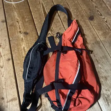 Patagonia 숄더백 오렌지 & 블랙