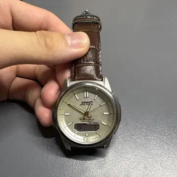CASIO 디지털 솔라 시계 실버 브라운