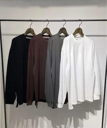 EGO TRIPPING LIMITED STRETCH L/S TEE