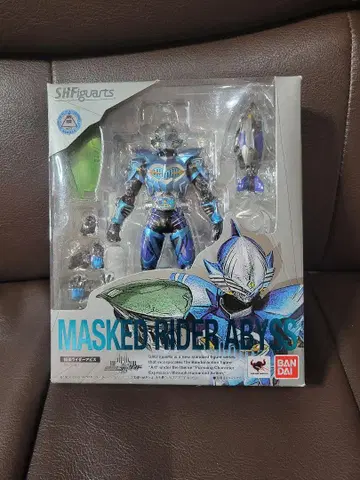 s.h.figuarts 가면라이더 아비스