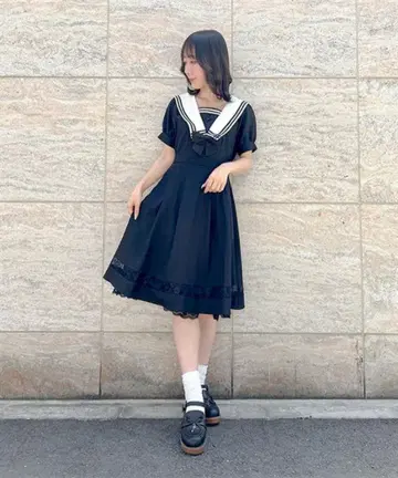 엑시즈팜 클래식 세일러 원피스 axes femme