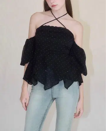 완판템 yilon BIJOUOFFSHOULDERBLOUSE