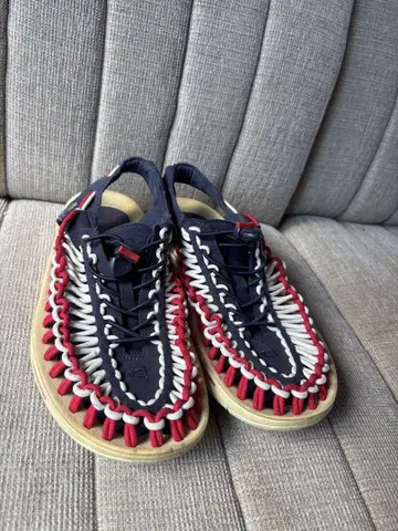 KEEN keen 킨 샌들 유니크 27.5