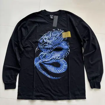새상품 풀비케이 AIR BRUSH DRAGON LS TEE