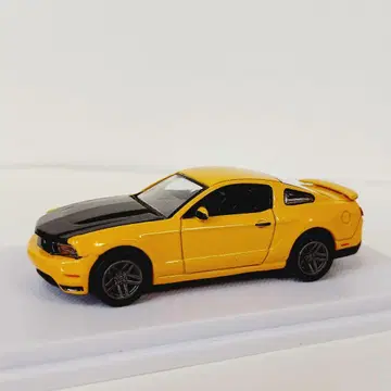 1/64 그린 라이트 머스탱 레어 캐스트 5.0 GT