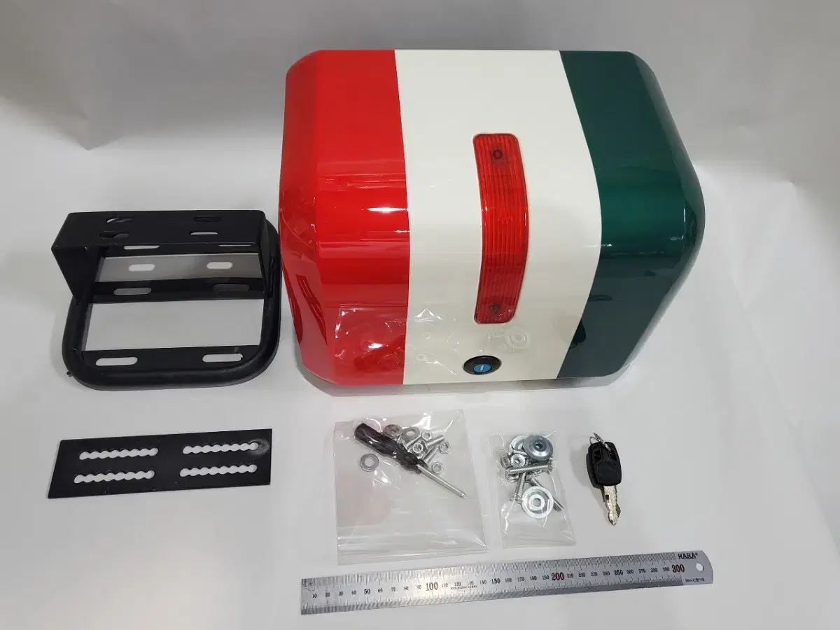 New e-bike specific rear rack bag