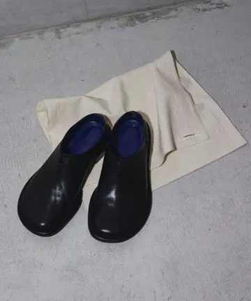 TODAYFUL Slide Leather Shoes 슬라이드 가죽 신발