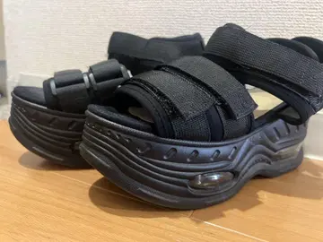 YOSUKE 샌들