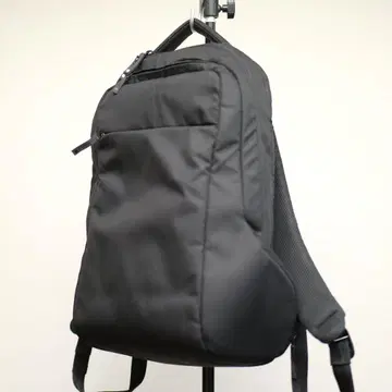 Incase Icon Slim Backpack Black 백팩