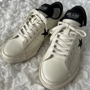 CONVERSE ONE STAR 화이트/블랙 24.5cm