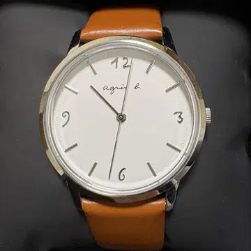 agnis b. 아날로그 손목시계 화이트/브라운
