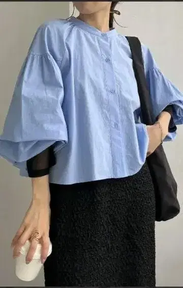 카프리슈 레마쥬 블라우스