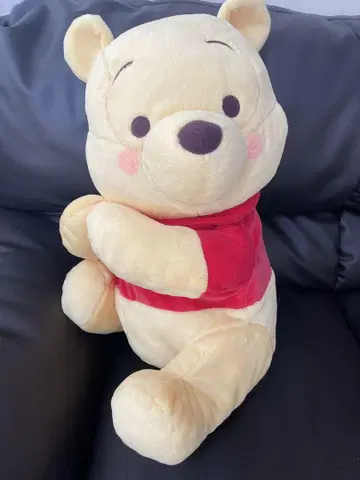 곰돌이 푸 빨간 뺨 슈퍼 라지 봉제 인형 가로 포즈