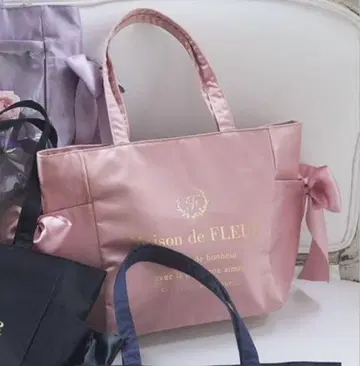 Maison de FLEUR 리본 토트백 메종 드 플뢰르 이타백 덕질