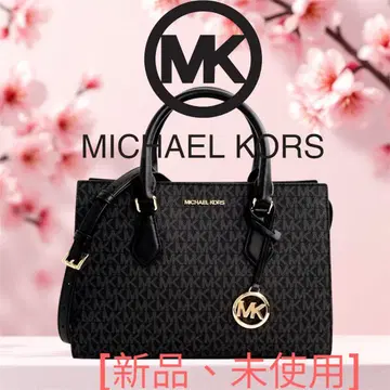 마이클코어스 MK 로고 블랙 숄더백