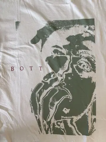 BOTT 아트 프린트 티셔츠 화이트