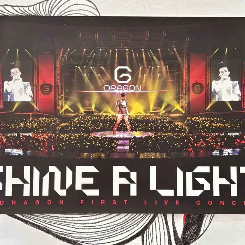G-DRAGON | 지드래곤 Big Bang GD G-dragon Shine a Light Concert