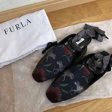 FURLA 훌라 자카드 BOUGANVILLE 슬리퍼 샌들 39