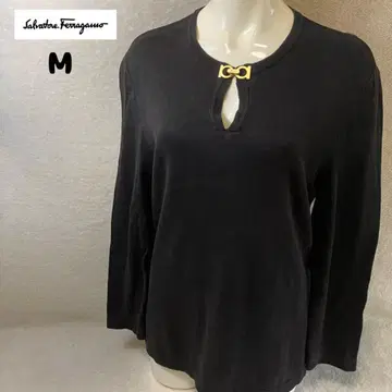Salvatore Ferragamo 블랙 상의 M 간치니 장식