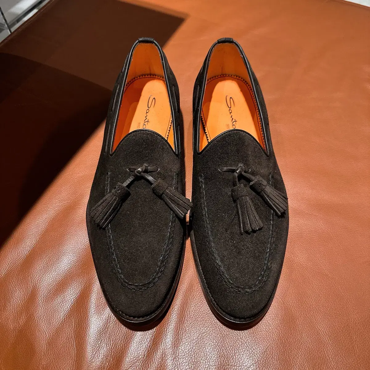 (정품/새상품) SANTONI 산토니 남성 브라운 스웨이드 테슬 로퍼