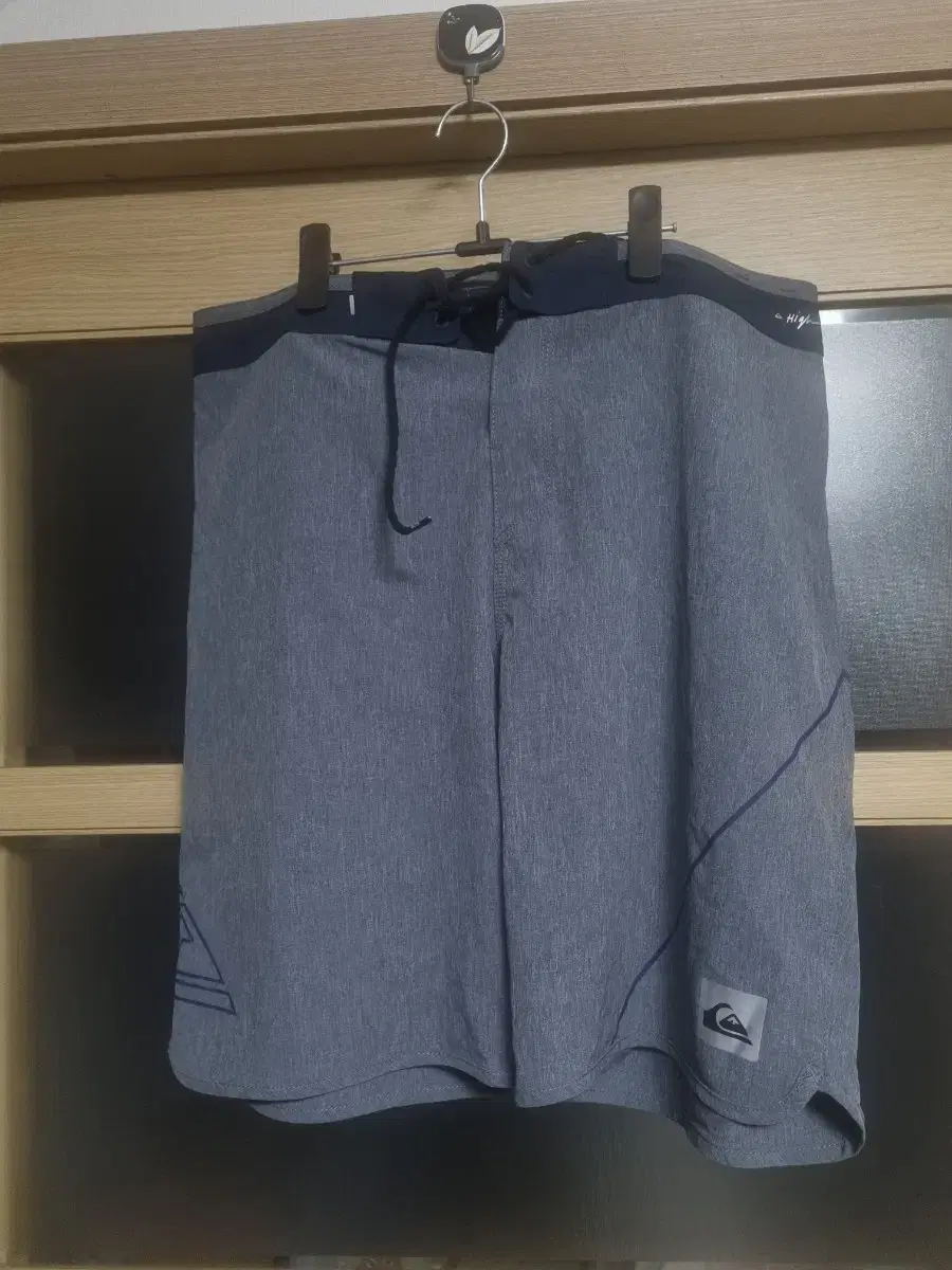 Quiksilver Beach Shorts 34